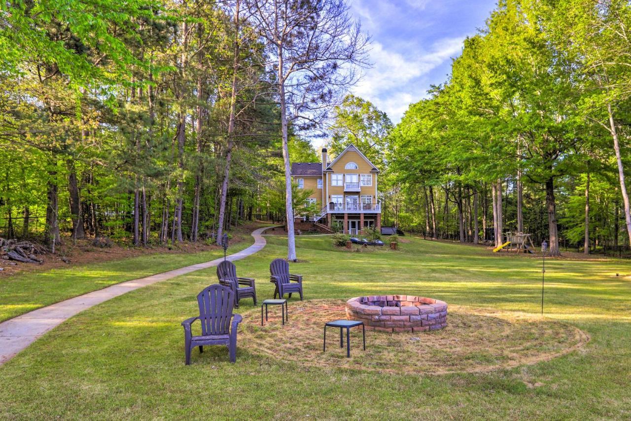 Vila Chic Lake Sinclair Retreat With Dock And Hot Tub! Resseaus Crossroads Exteriér fotografie